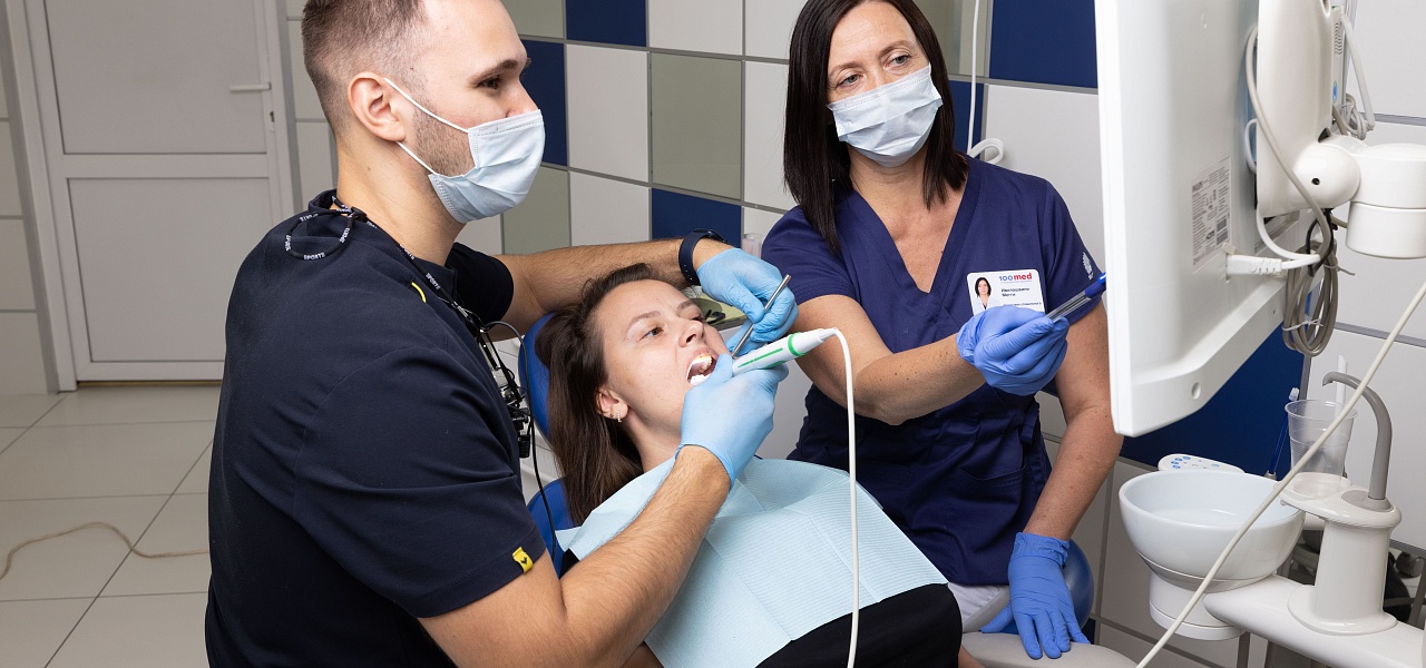 Наращивание зубов: больно ли это, как проходит и какие есть методы